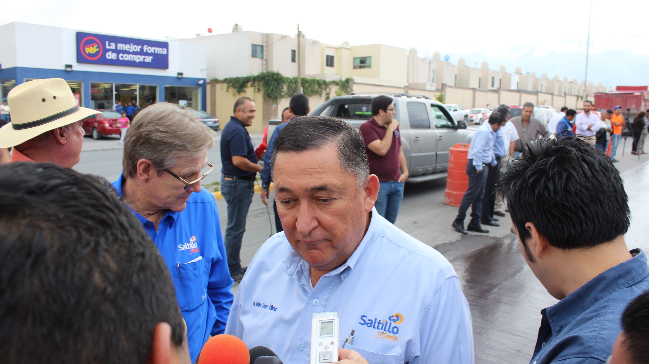 Peligra apoyo de Saltillo a mega cuartel; <br>Isidro, incapaz de convencer al Cabildo