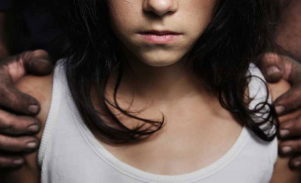 Juez impide aborto a niña indígena abusada