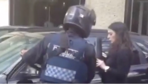 Ahora exponen a mujer que atropelló a peatón en su Audi e intentó huir