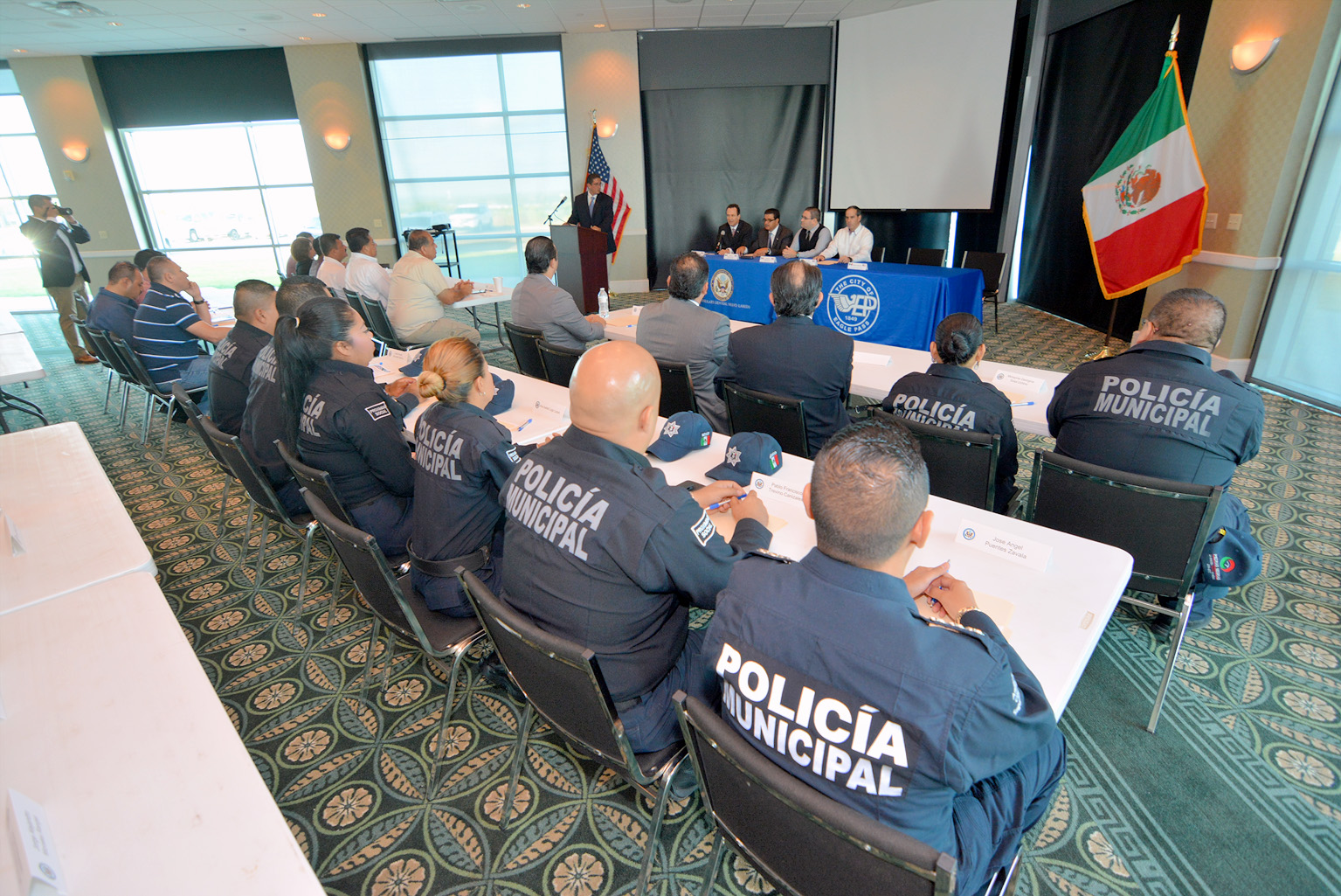 Capacita FBI a policías de Piedras Negras