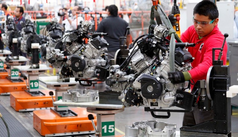 Baja el desempleo en México