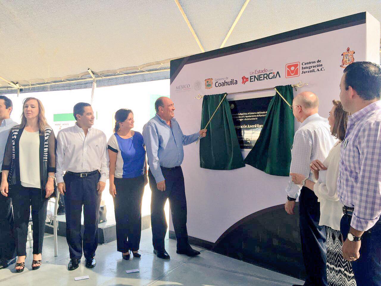 Inaugura Secretario de Salud federal <br>Centro de Integración Juvenil en Ramos