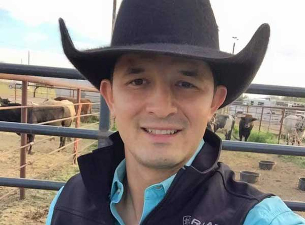 Ejecutan de 4 balazos en NL a jinete campeón de rodeo