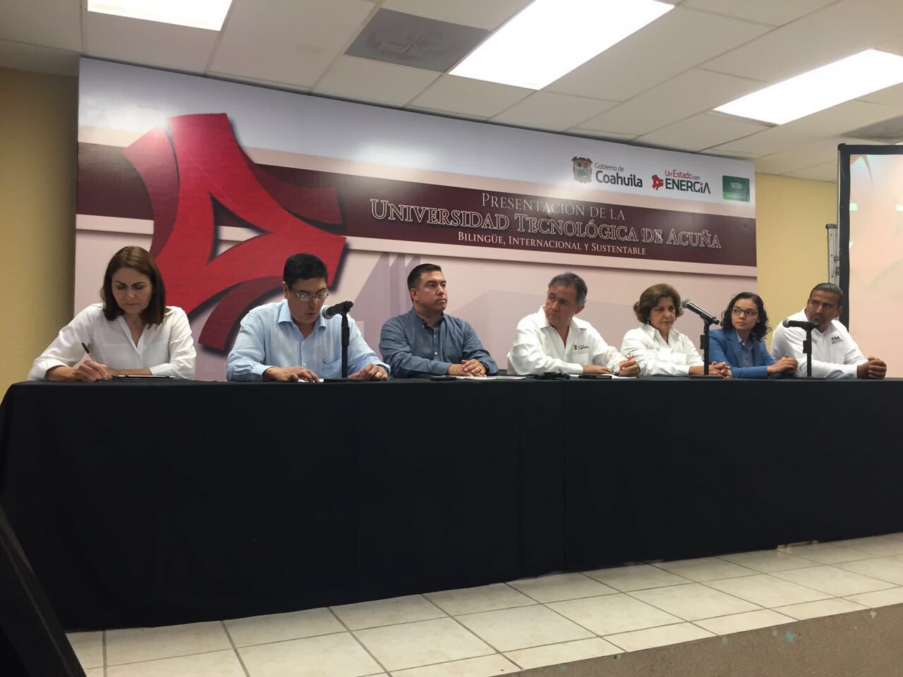 Presentan Universidad Tecnológica de Acuña