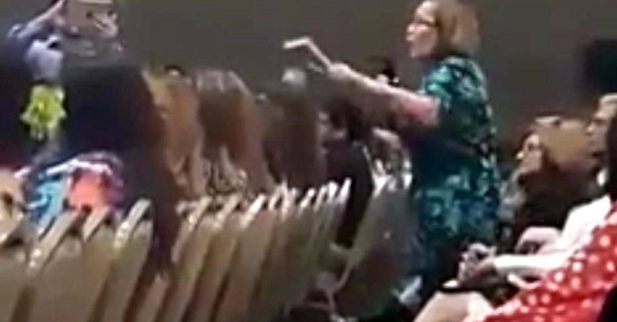 Regaña maestra al Bronco; “no prometa lo que no puede cumplir”