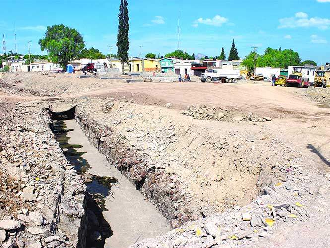 Aseguran existencia de tesoro en construcción antigua de Saltillo