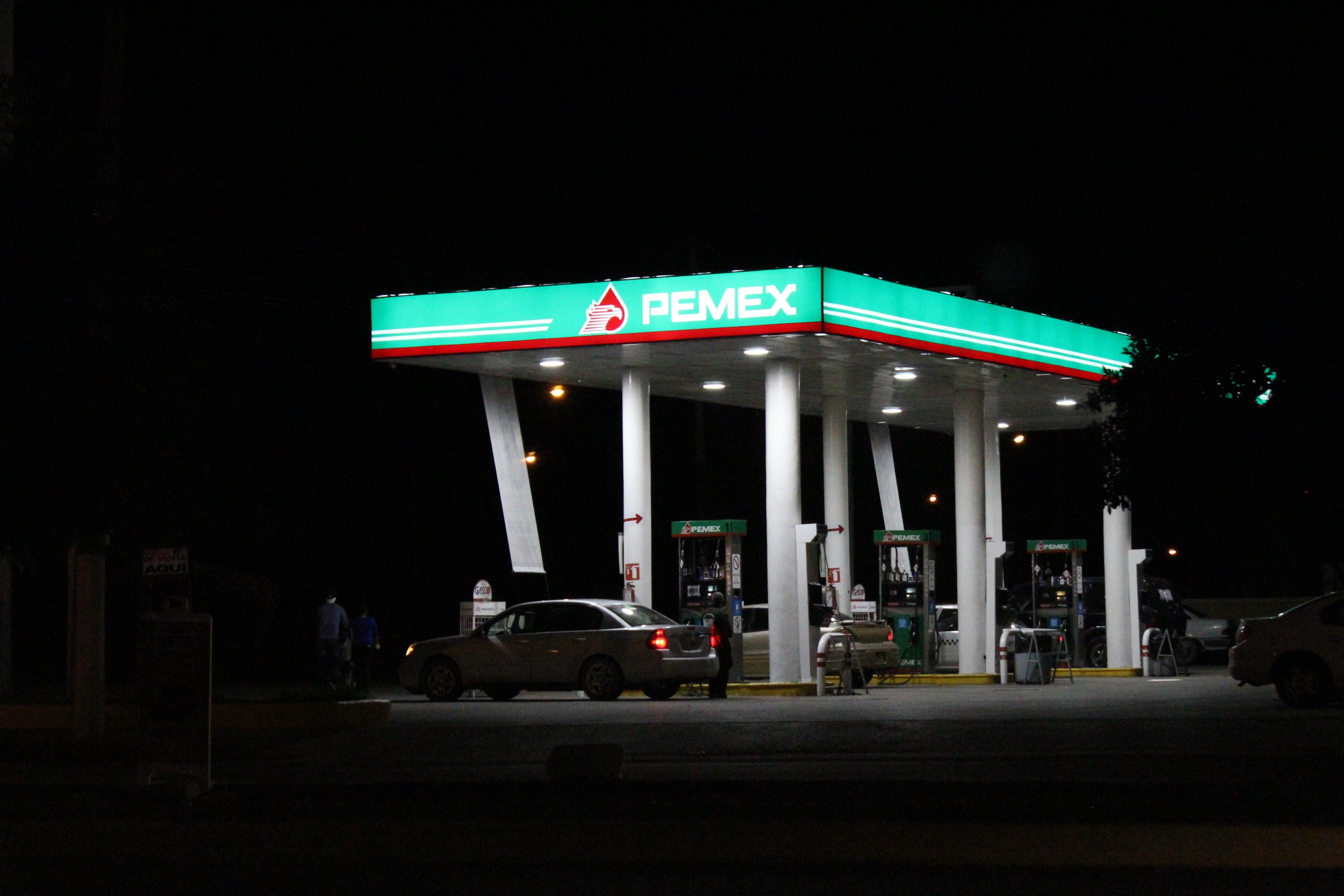 Gasolinas tendrán precio por región