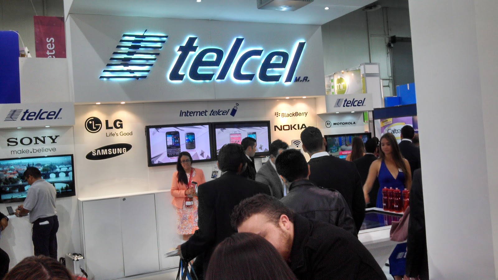 Telcel no cobrará datos en página de cursos en línea