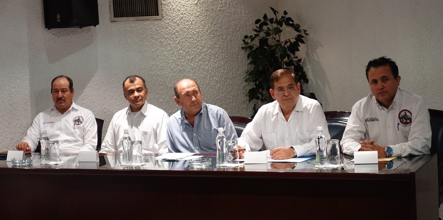 Anuncia AHMSA inversión <br>de 14 mil mdp en Coahuila