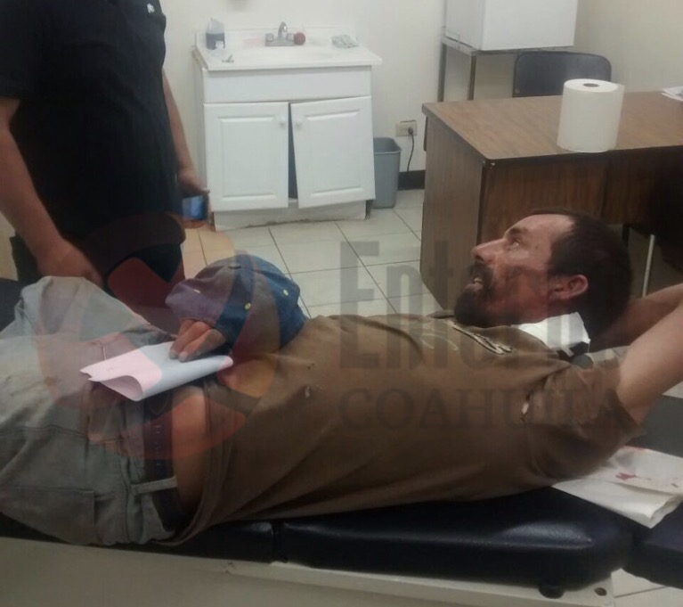 Hieren a hombre de dos navajazos en el cuello en Rosita