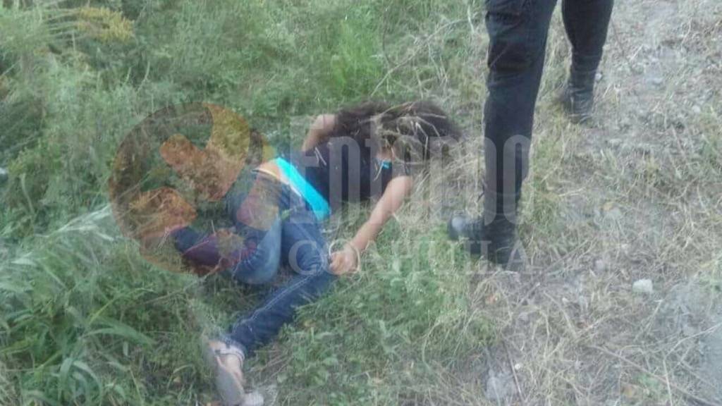 Mata el tren a jovencita en Nava