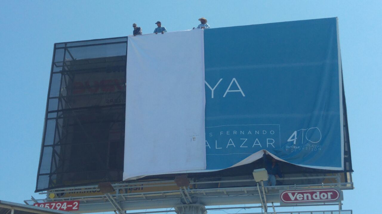 Ordena el IEC retirar los espectaculares de <br>Luis Fernando Salazar y de Guillermo Anaya