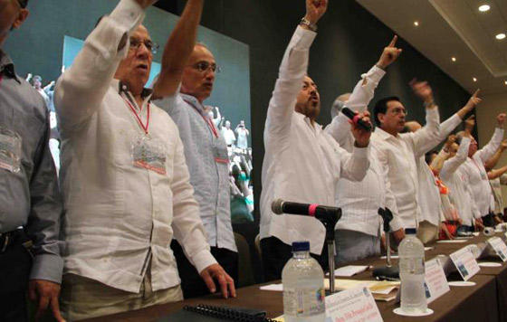 Acuerdan IMSS y su sindicato aumento salarial de 5.10%