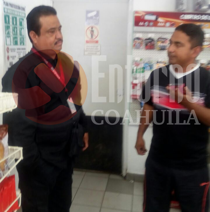 Se distrae y le roban cerveza; buscan a los responsables