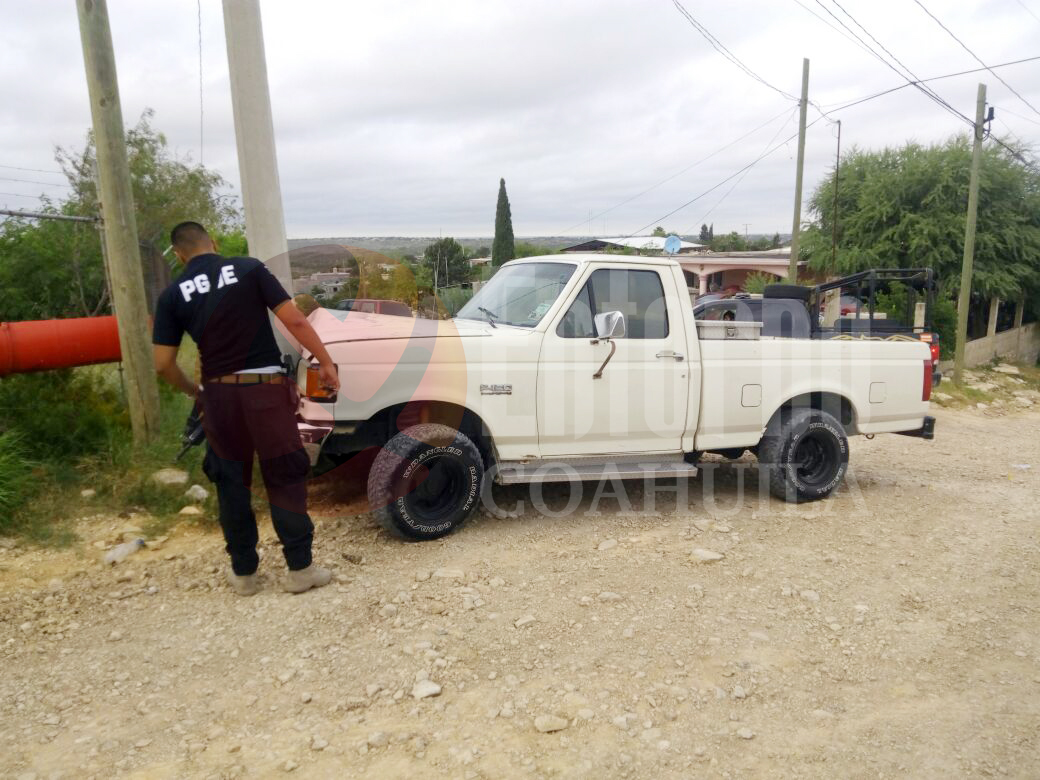 Denuncia robo de camioneta; en realidad su hijo la chocó