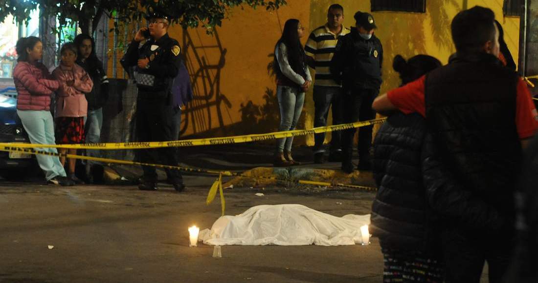 Ejecutan a 4 personas en la CDMX; dos más resultan heridas