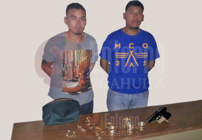 Detienen a dos con droga en Acuña