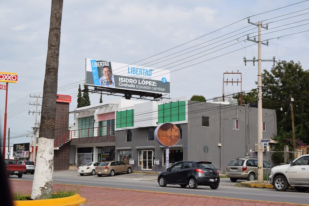 Se promociona Isidro en Monclova