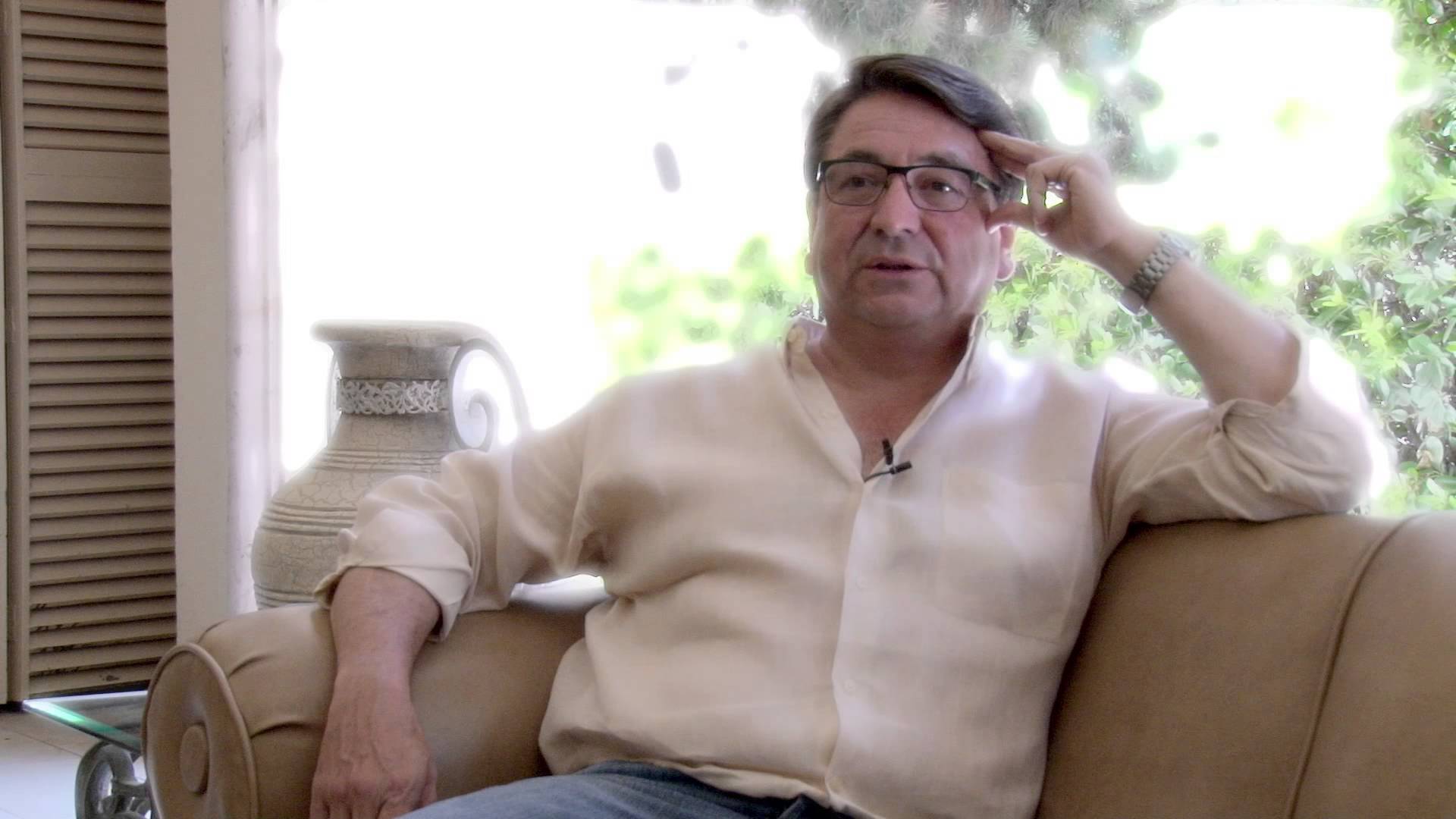 Sale Alejandro Gutiérrez del CEN del PRI