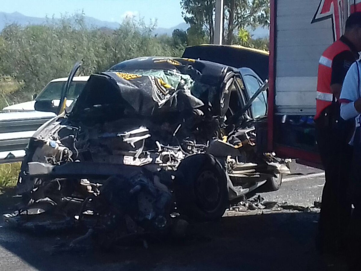 Muere prensado en carretera a Torreón