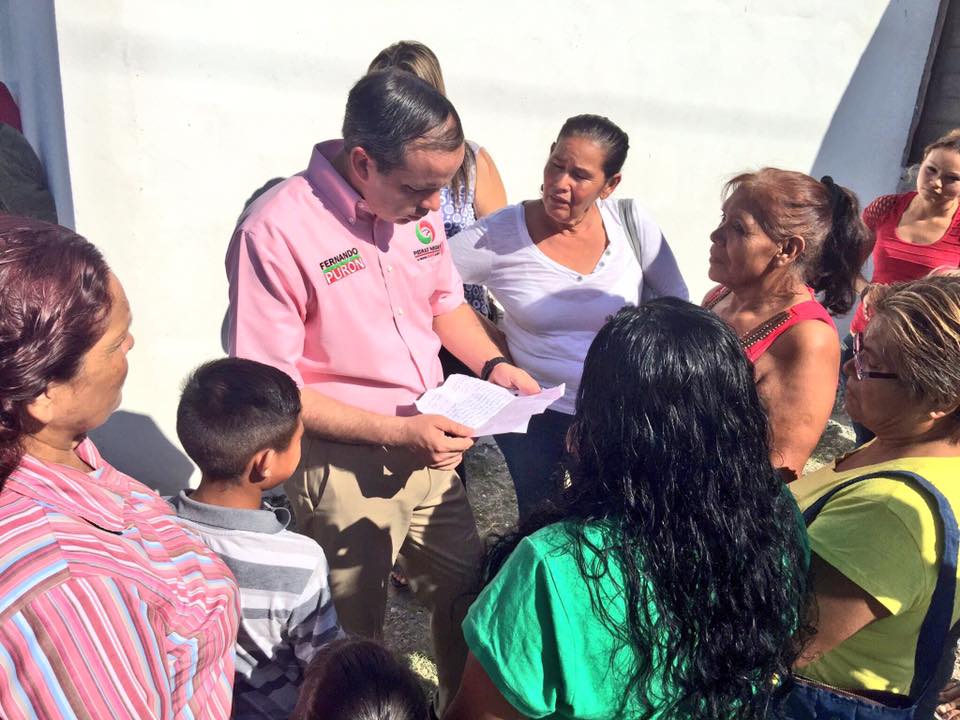 Atiende Purón peticiones de ciudadanos