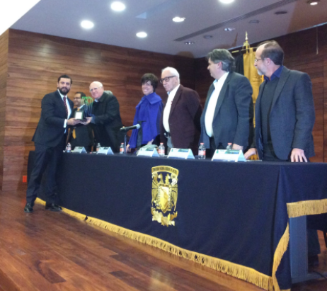 Entrega Coneval reconocimiento a programa de la reforma educativa