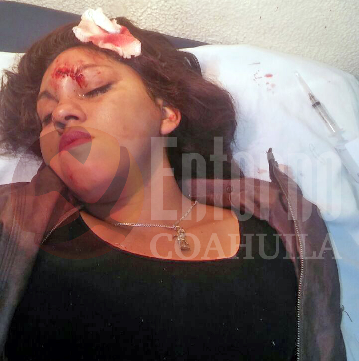 Camioneta sale del camino y arrolla a mujer en Fco. I. Madero