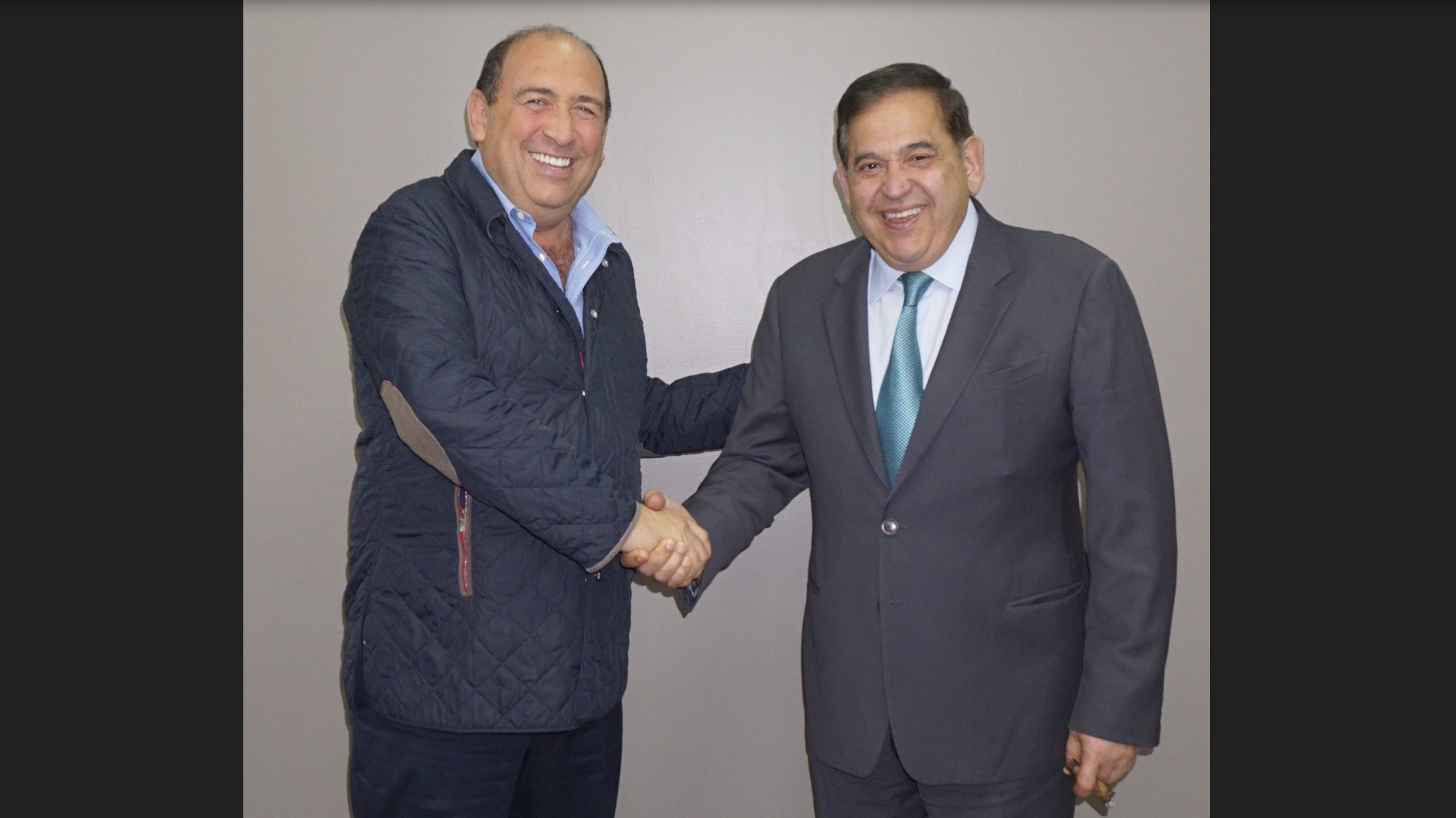 Reconoce Presidente de AHMSA estrategia <br>de Rubén Moreira para proteger la economía