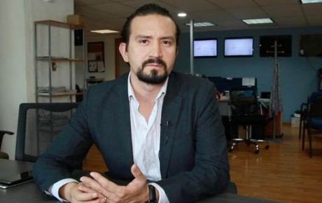 Prestigioso bufete de abogados en México despidió a uno de sus trabajadores solo por ser gay