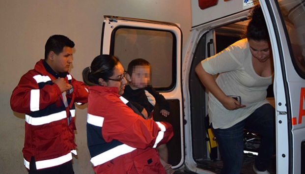 Menor de 2 años de edad se traga moneda de 5 pesos