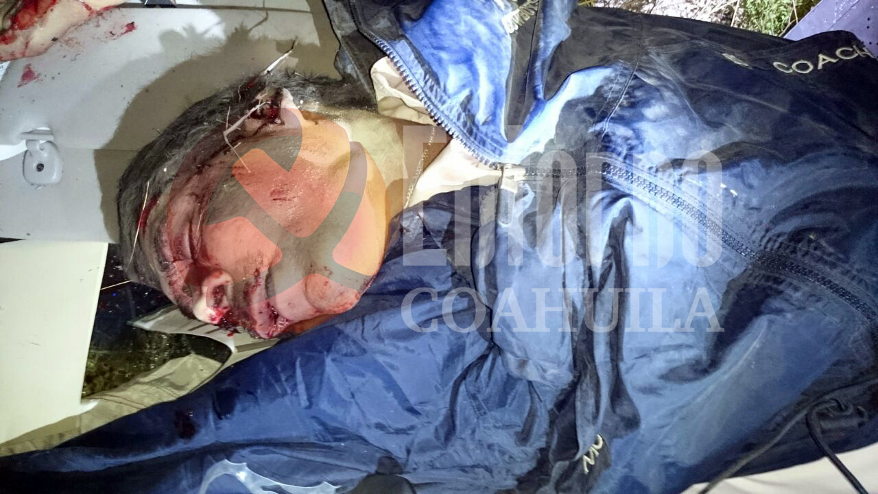 Se mata parrense en volcadura