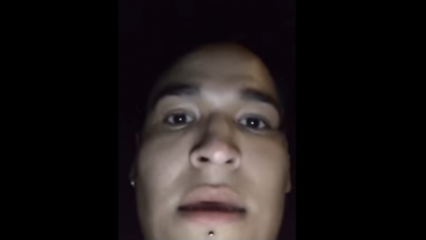 VIDEO: roban iPhone a reportero durante transmisión en vivo de saqueos