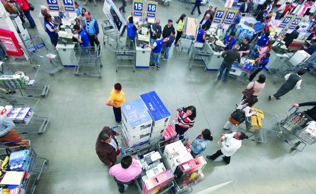 Crece consumo de bienes nacionales y cae el de importados