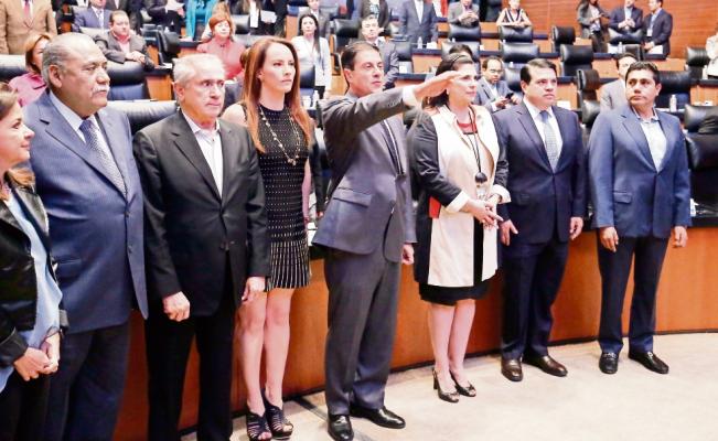 Ratifica Senado a Gutiérrez como embajador en EU