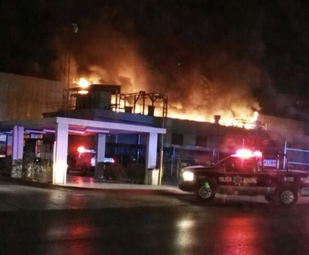 Se incendia Empresa Tupy en Saltillo