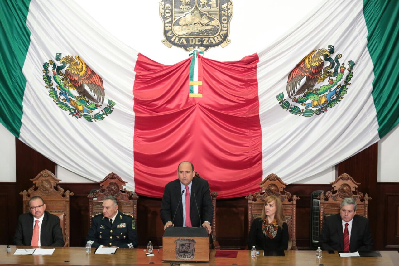 Rinde Coahuila homenaje <br>a constituyentes de 1917