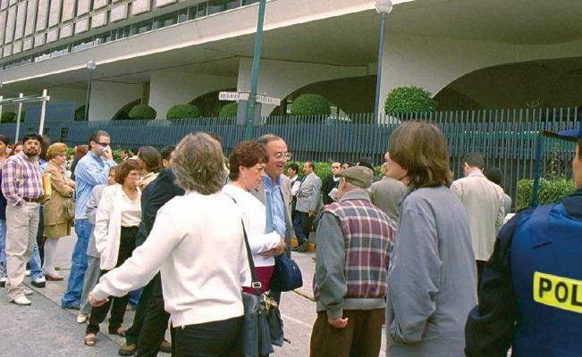 Prevén desaparezca un tipo de visa para EU