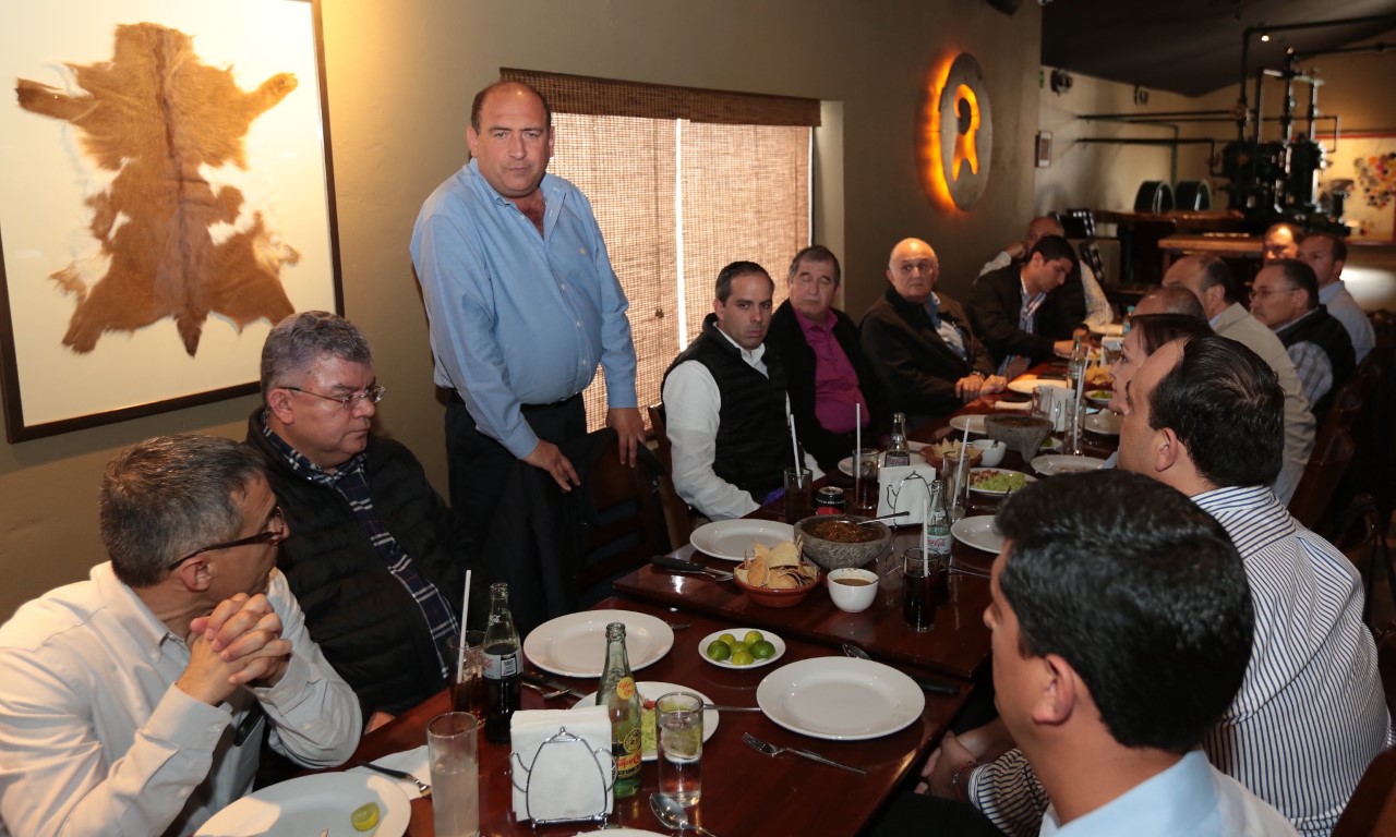 Ven empresarios más seguridad con Rubén Moreira