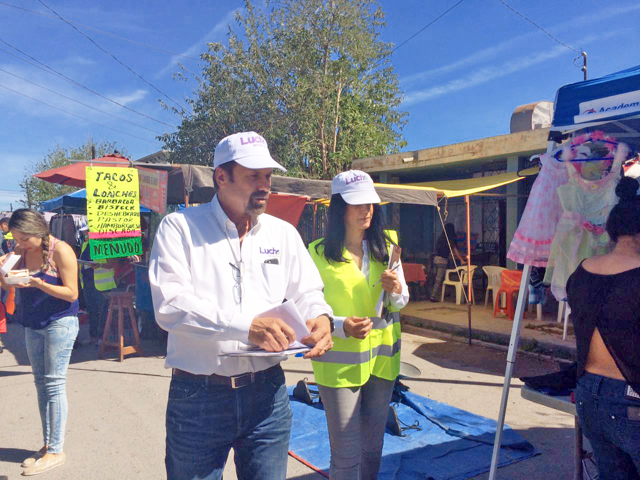 Avanza Lucho en recolección de firmas