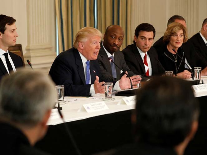 Trump considera viaje de Tillerson a México como ‘difícil’