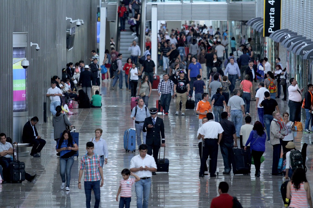 Mexicanos buscan nuevos destinos para viajar