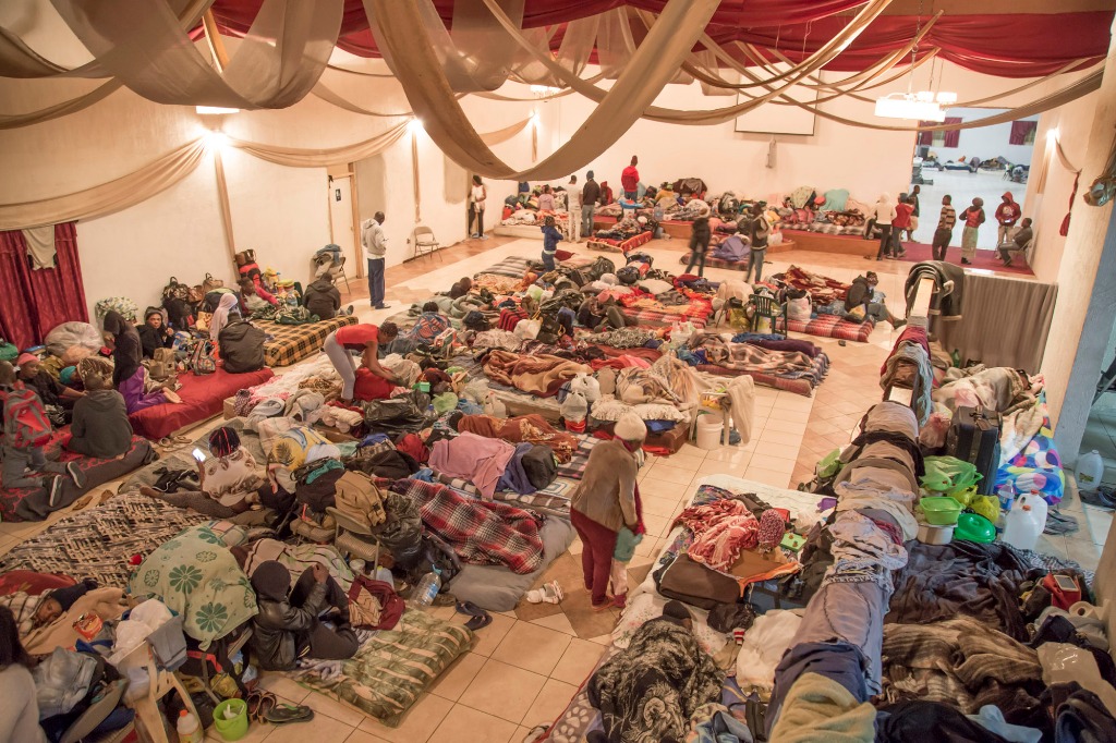 Varados al menos 450 cubanos en Nuevo Laredo