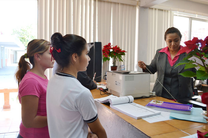 Inician hoy preinscripciones en secundarias de Coahuila