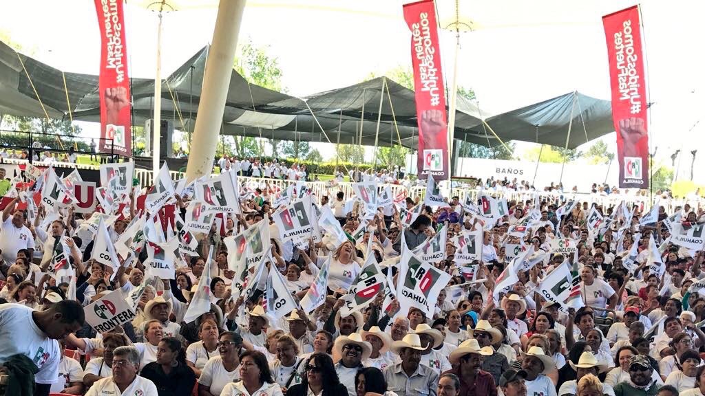 Gran ambiente previo a toma de protesta de Riquelme