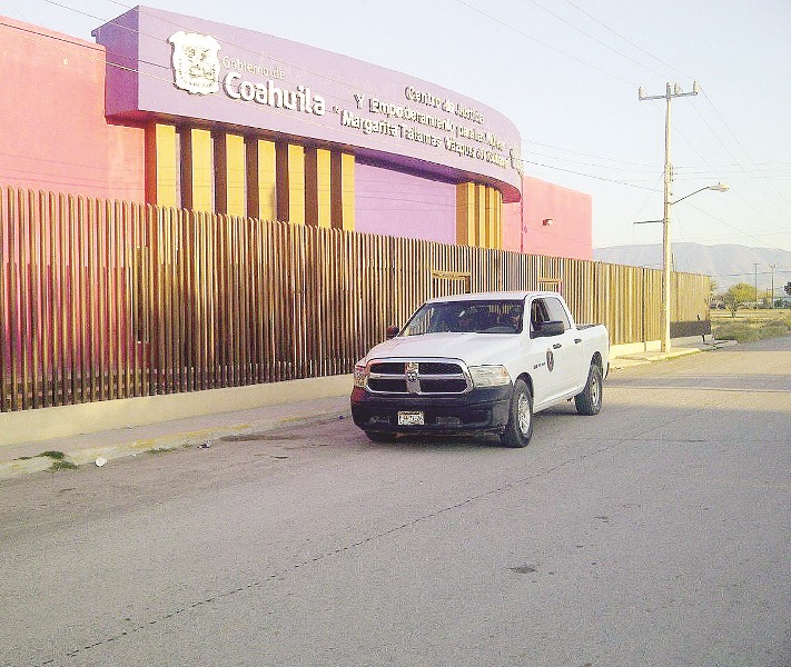 Drogan y violan a 2 jovencitas