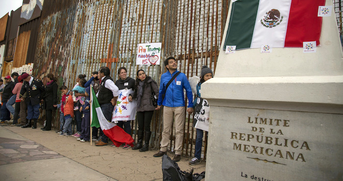 México denuncia ante ONU políticas migratorias de Donald Trump