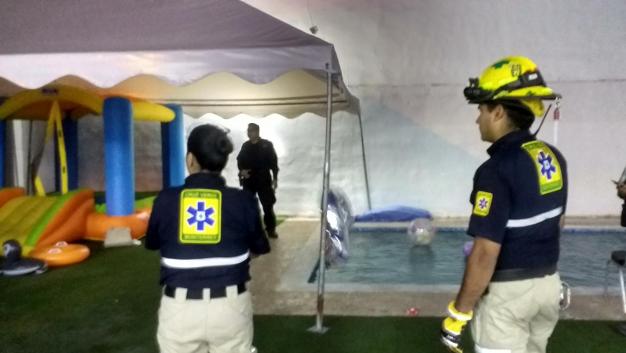 Muere quinceañera electrocutada durante fiesta en Monterrey