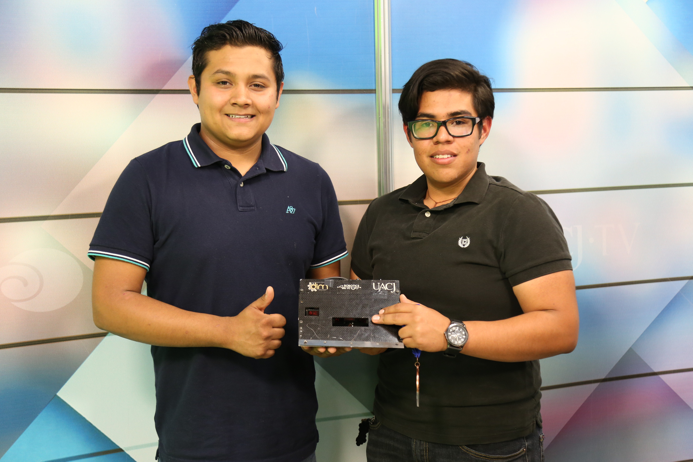 Destacan estudiantes de Chihuahua en competencia mundial de robótica