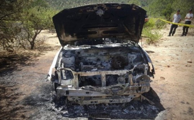 Encuentran calcinada dentro de un auto a jovencita desaparecida