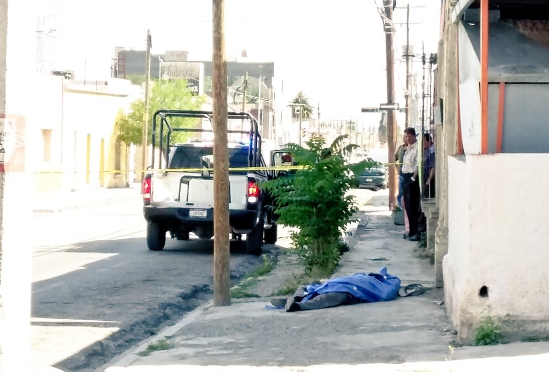 Misteriosa muerte de saltillense en vía pública